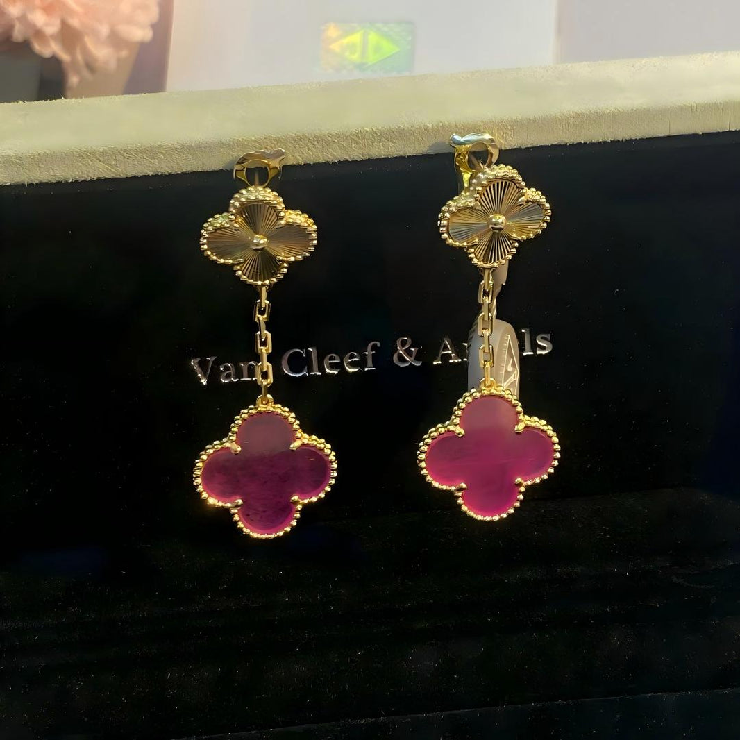 [Luna Brilliance]NEW CLOVER 2 MOTIF PINK ENAMEL EARRINGS