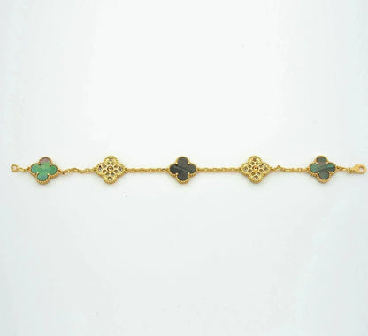 [Luna Brilliance] CLOVER 5 MOTIF GRAY MOP BRACELET COLLECTION