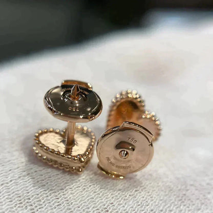 [Luna Brilliance]HEART CARNELIAN STUD EARRINGS