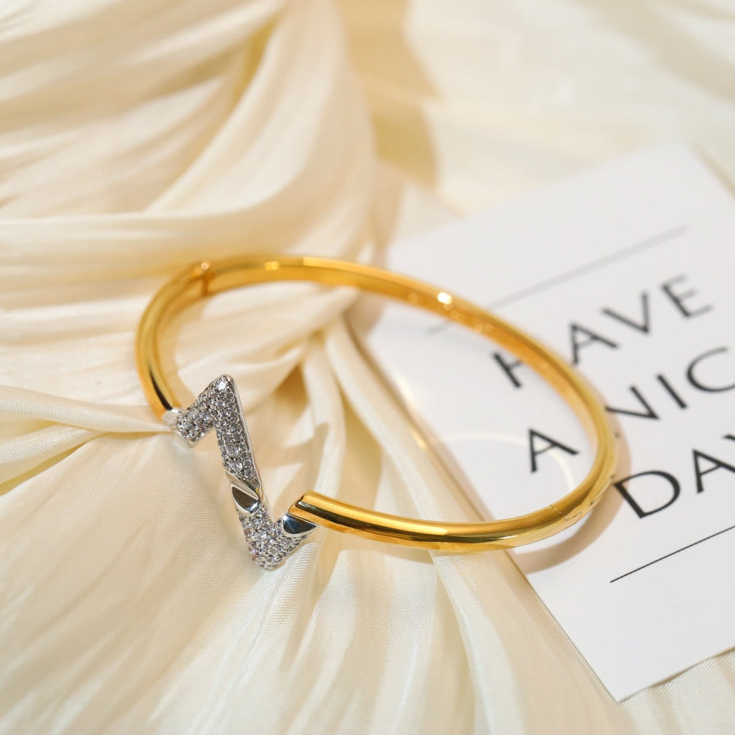 [Luna Brilliance]VOLTE UPSITE DOWN GOLD DIAMOND BRACELET