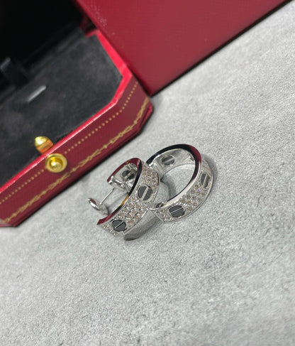 [Luna Brilliance] LOVE CERAMIC DIAMOND PAVED SILVER EARRINGS