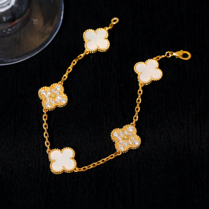 [Luna Brilliance]CLOVER WHITE PEARL MOP 5 MOTIF BRACELET COLLECTION