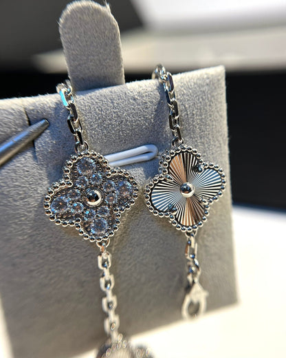 [Luna Brilliance] CLOVER 5 MOTIF LASER BRACELET COLLECTION