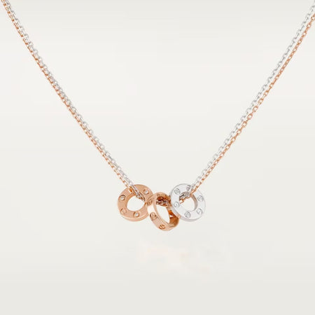 [Luna Brilliance] LOVE 6 DIAMOND PENDANT NECKLACE