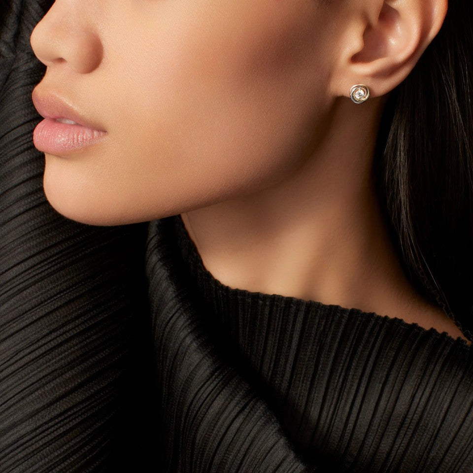 [Luna Brilliance] TRINITY STUD DIAMOND EARRINGS