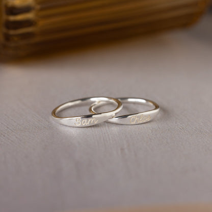 Ann Skinny Name Ring