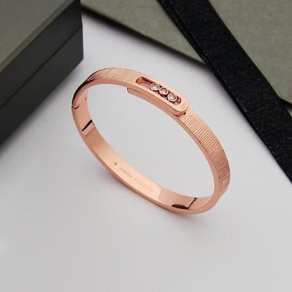 [Luna Brilliance]Move Noa Ciselé bangle