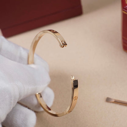 [Luna Brilliance] LOVE BRACELET 3.65MM NO DIAMONDS