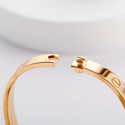 [Luna Brilliance] LOVE BRACELET 6.1MM NO DIAMONDS