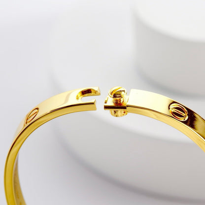 [Luna Brilliance] LOVE BRACELET 6.1MM NO DIAMONDS