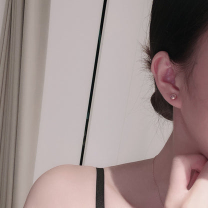 [Luna Brilliance] DAMOUR PING DIAMOND EARRINGS
