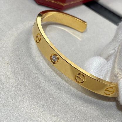 [Luna Brilliance] LOVE BRACELET 6.1MM 1 DIAMOND OPEN CUFF