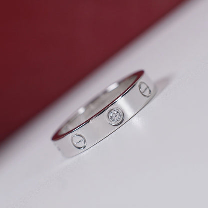 [Luna Brilliance] LOVE 4MM 1 DIAMOND RING