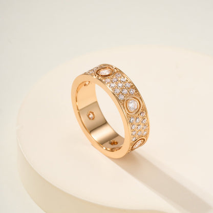 [Luna Brilliance] LOVE 5.5MM FULL-PAVE 6-DIAMOND RING