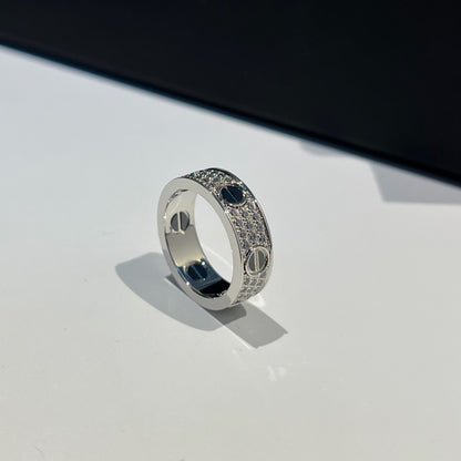 [Luna Brilliance] LOVE RING 5.5MM DIAMONDS PAVED CERAMIC