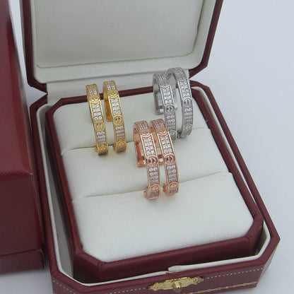 [Luna Brilliance] LOVE EARRINGS 3.6MM DIAMOND PAVED