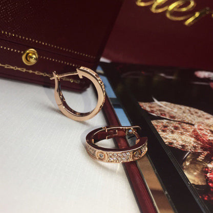 [Luna Brilliance] LOVE 5.5MM DIAMOND PAVED EARRINGS