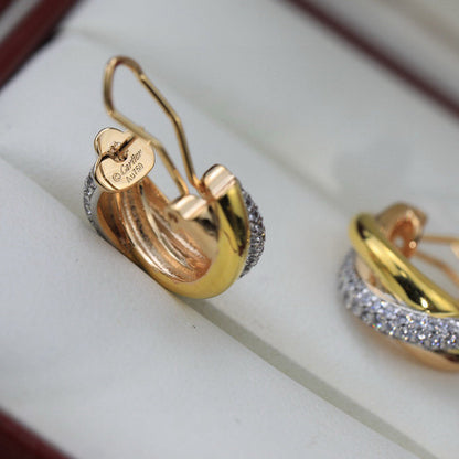 [Luna Brilliance] TRINITY HALF DIAMOND  CLASSIC EARRINGS