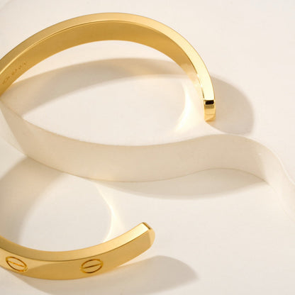 [Luna Brilliance] LOVE BRACELET 6.1MM OPEN CUFF