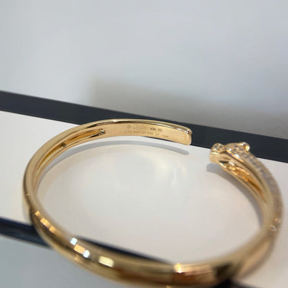 [Luna Brilliance] PANTHERE HALF DIAMOND OPEN BRACELET