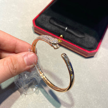 [Luna Brilliance] PANTHERE HALF DIAMOND OPEN BRACELET