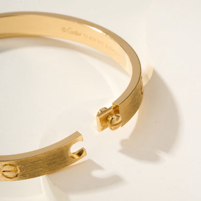 [Luna Brilliance] LOVE BRACELET 6.1MM BRUSHED