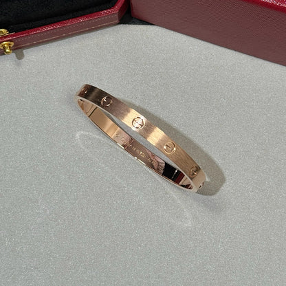 [Luna Brilliance] LOVE BRACELET 6.1MM BRUSHED