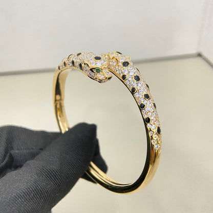 [Luna Brilliance] PANTHERE DOUBLE HEADED HALF DIAMOND OPEN BRACELET