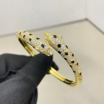 [Luna Brilliance] PANTHERE DOUBLE HEADED HALF DIAMOND OPEN BRACELET