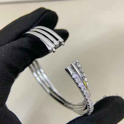 [Luna Brilliance] ETINCELLE HALF-PAVED DIAMOND BRACELET
