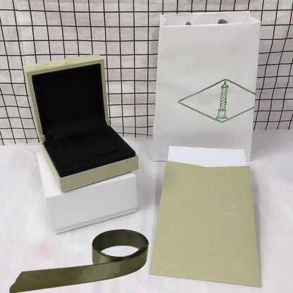[Luna Brilliance] VA CLOVER BOX GIFT BAG