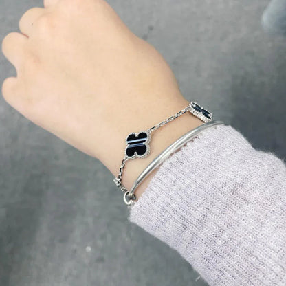 [Luna Brilliance] CLOVER 5 MOTIF PULSAR STONE BRACELET COLLECTION