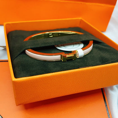[Luna Brilliance]CLASSIC HM CLIC  PINK 8MM ENAMEL BRACELET