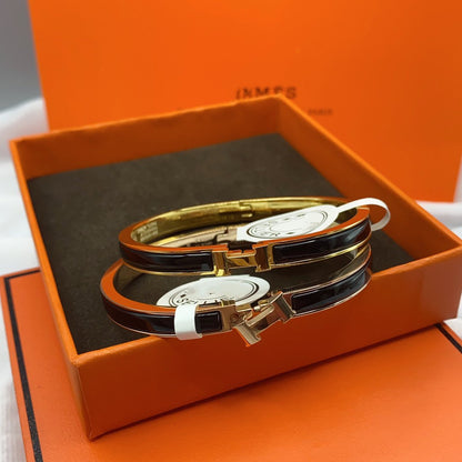 [Luna Brilliance]CLASSIC HM CLIC BLACK 8MM ENAMEL BRACELET