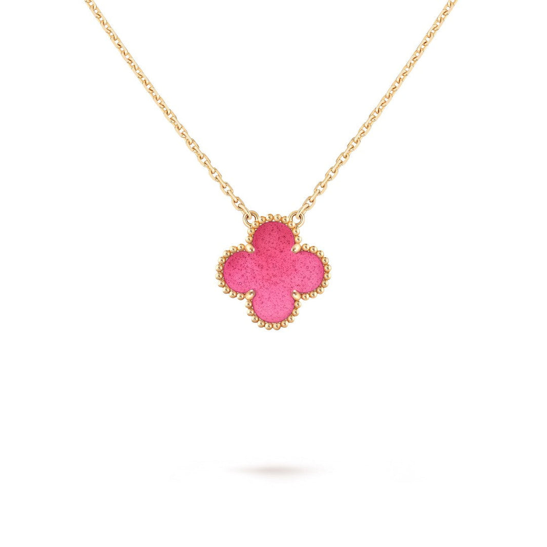 [Luna Brilliance] NEW CLOVER 15MM PINK ENAMEL NECKLACE