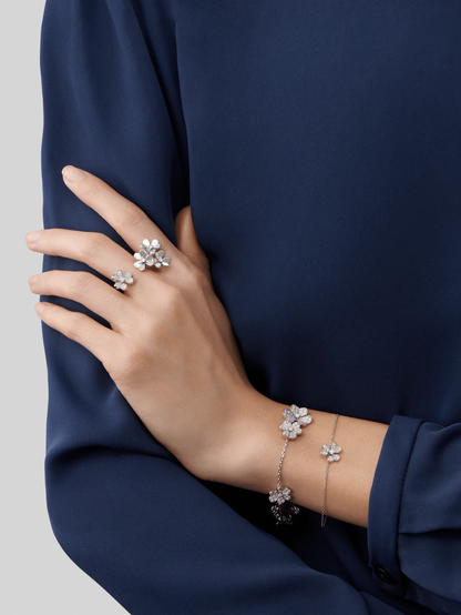 [Luna Brilliance]FRIVOLE SILVER FLOWER DIAMOND BRACELET