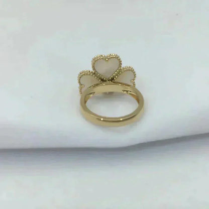 [Luna Brilliance]SWEET CLOVER WHITE MOP RING