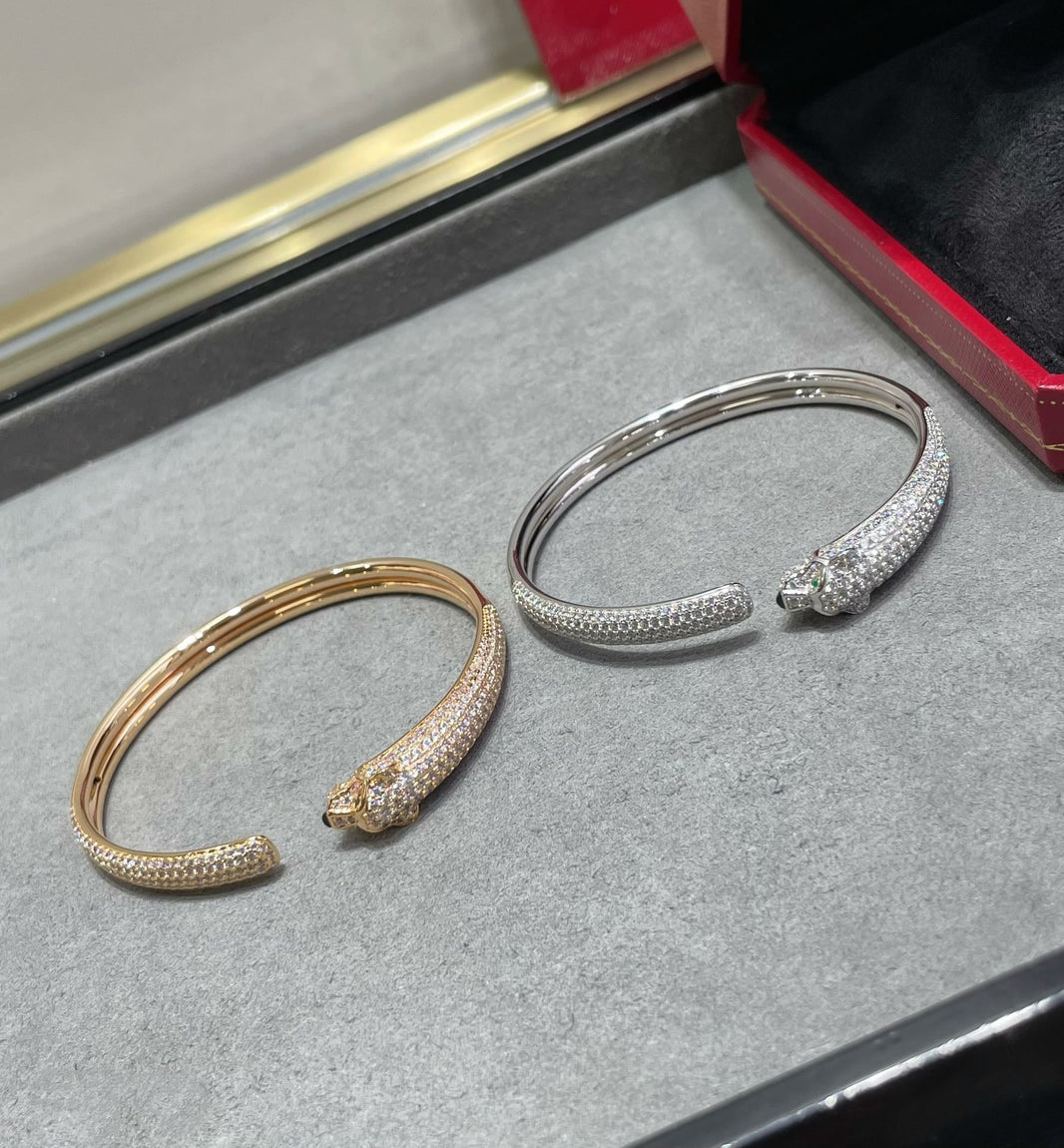 [Luna Brilliance]PANTHERE FULL DIAMOND OPEN BRACELET
